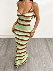 SHEIN PETITE Đầm dệt kim mới dành cho nữ, đầm móc với cổ yếm chéo và lưng hở, đầm kẻ sọc phong cách bohemian, đầm đi nghỉ mát, đầm thanh lịch dành cho nữ mùa thu/đông. - Nhiều màu - Xem 1