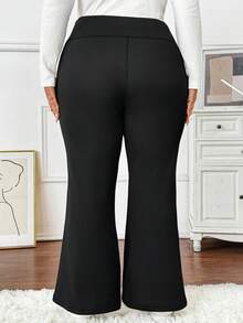 SHEIN 加大码孕妇纯色可调节腰部喇叭裤，带保暖内衬