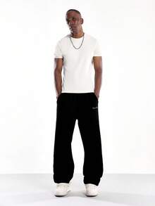 SUMWON Club 经典阔腿运动裤 高品质休闲裤 天鹅绒面料 宽松版型 家居服 秋冬街头风下装 纯色 - 黑色 - 查看 3