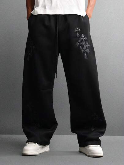 SUMWON 哥特式十字镀铬贴花宽松运动裤冬季休闲裤带抽绳侧袋休闲宽松街头服饰