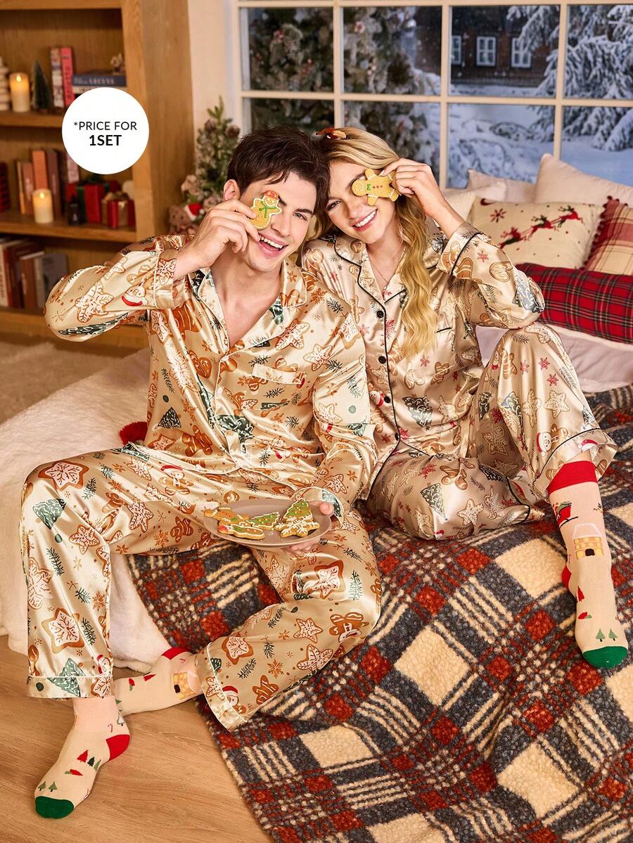 CoupledUp Bộ đồ ngủ dài tay in hình người bánh gừng và cây thông Noel bằng lụa giả cho nam và cặp đôi, quần áo thu đông - Màu be - Xem 1