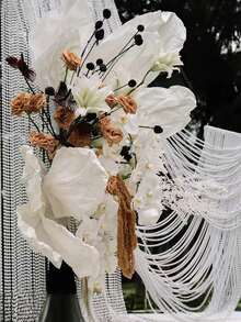 Kit com 2 Cordões de Pérolas Artificiais de Luxo (2m e 10m de Comprimento) | Guirlanda de Pérolas Artificiais, Corrente de Pérolas Redondas para Arco de Casamento, Painel de Fundo, Cortina, Chá de Panela, Festa de Aniversário e Decoração de Festas | Materiais para Artesanato DIY, Corte no Tamanho Ideal sem Desfiar, Reutilizável, Decoração Elegante para Casa | Atacado em Grande Quantidade, Qualidade Premium