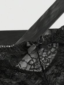 ROMWE Plus Size Gothic Lace & Ribbon Patchwork Bowknot Panties - Multicolor - View 3