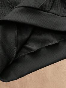 Manfinity NXTstreet 男士休闲针织保暖修身连帽卫衣和抽绳腰裤套装（2件套），秋冬服装 - 黑色 - 查看 11