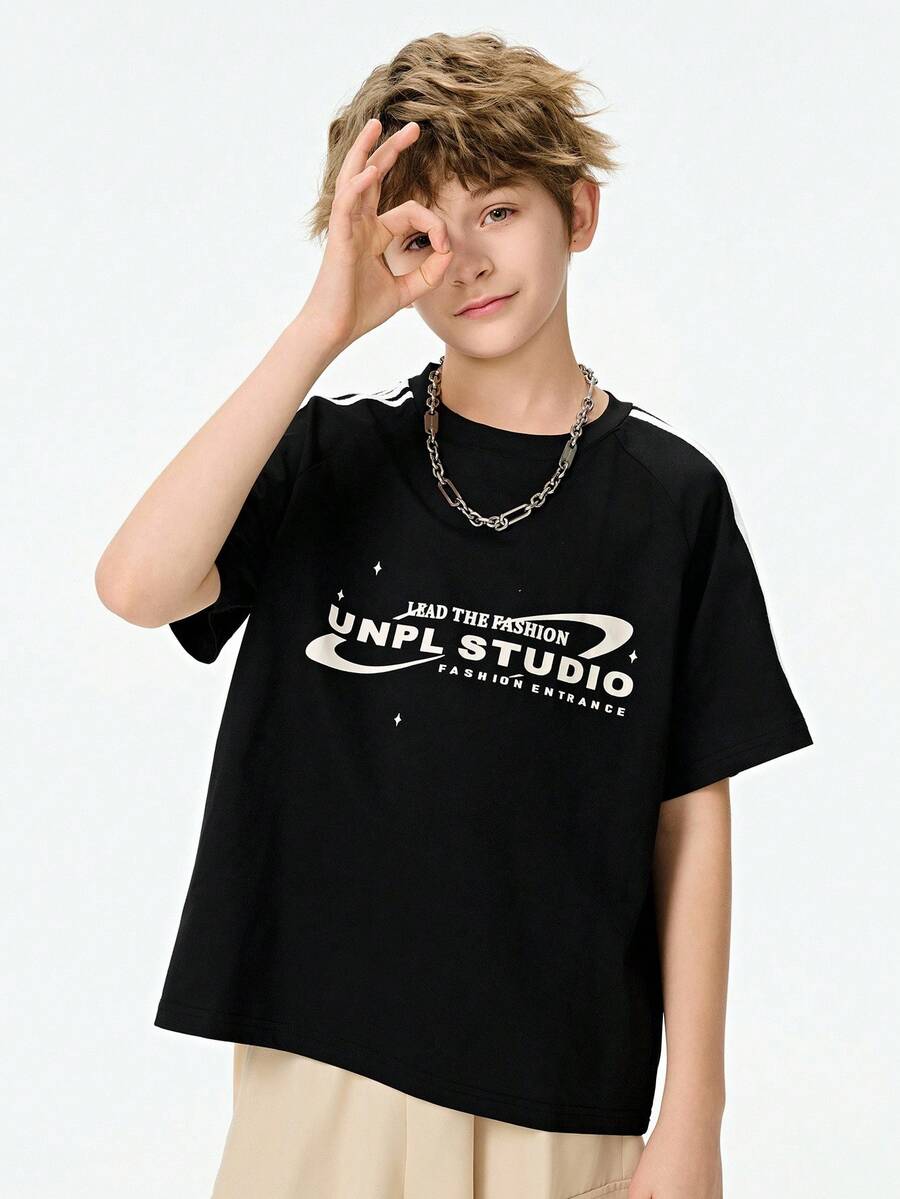 SHEIN Explorewe 青少年男孩标语印花圆领短袖休闲 T 恤 - 黑色 - 查看 1