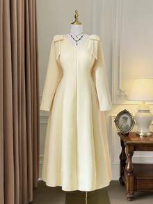 SHEIN Clasi 大码女式纯色V领长袖优雅连衣裙，带大码蝴蝶结装饰 - 黃色 - 查看 3