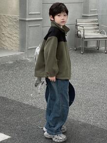 DAZY 男童休闲宽松字母刺绣夹克，秋季款 - 軍綠色 - 查看 2