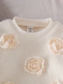 SHEIN 2件套女婴冬季长袖蓬松白色上衣+牛仔裤套装 - 彩色 - 查看 3