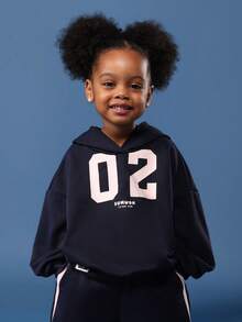 SUMWON 女童未来图标两件套运动服超大连帽慢跑套装休闲冬秋季套装带数字印花 - 藏蓝色 - 查看 3