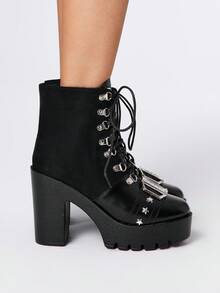 ROMWE Grunge Punk Botas altas de tacón grueso con diseño de hebilla, puntera redonda, estilo gótico, de tacón alto, de gamuza y PU, en color negro, adecuadas para fiestas, uso diario y eventos de noche - Negro - Ver 4