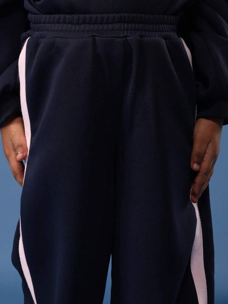 숫자 프린트가 있는 오버사이즈 후드 티셔츠와 조거 세트