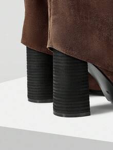 Mnmlis Women's Retro Western Style Khaki Suede Zipper Tall Boots - Brown - View 5