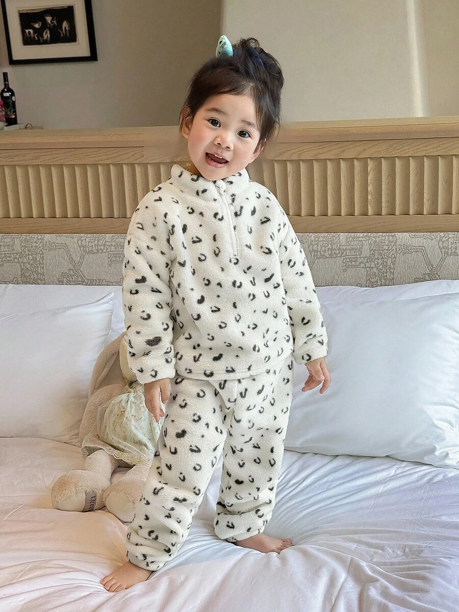 2pcs Young Girls Beige Leopard Print Fleece Long Sleeve Top And Pants Set, Casual Chic Polo Collar Half-Zip Design, Suitable For Outdoor And Indoor Wear, Winter Fall - Apricot - View 1