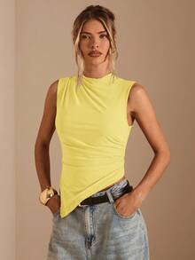 SHEIN BAE Women's Solid Color Sleeveless Cropped Casual Tank Top With Asymmetrical Hem,Multipack - Yellow - View 4