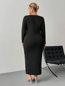 SHEIN PETITE CURVE Petite Plus Solid Scoop Neck Bodycon Dress - Black - View 2