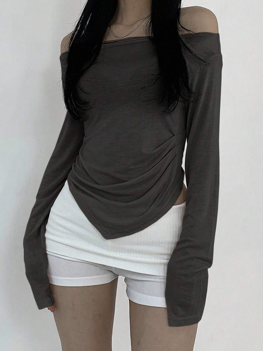 DAZY 女式不对称下摆褶饰露肩长袖休闲 T 恤,秋季女装 - 深灰色 - 查看 1
