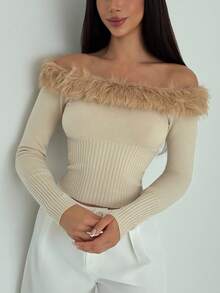 Aloruh Khaki Off Shoulder Furry Patchwork Bodycon Ribbed Cropped Women T-Shirt - Khaki - View 7