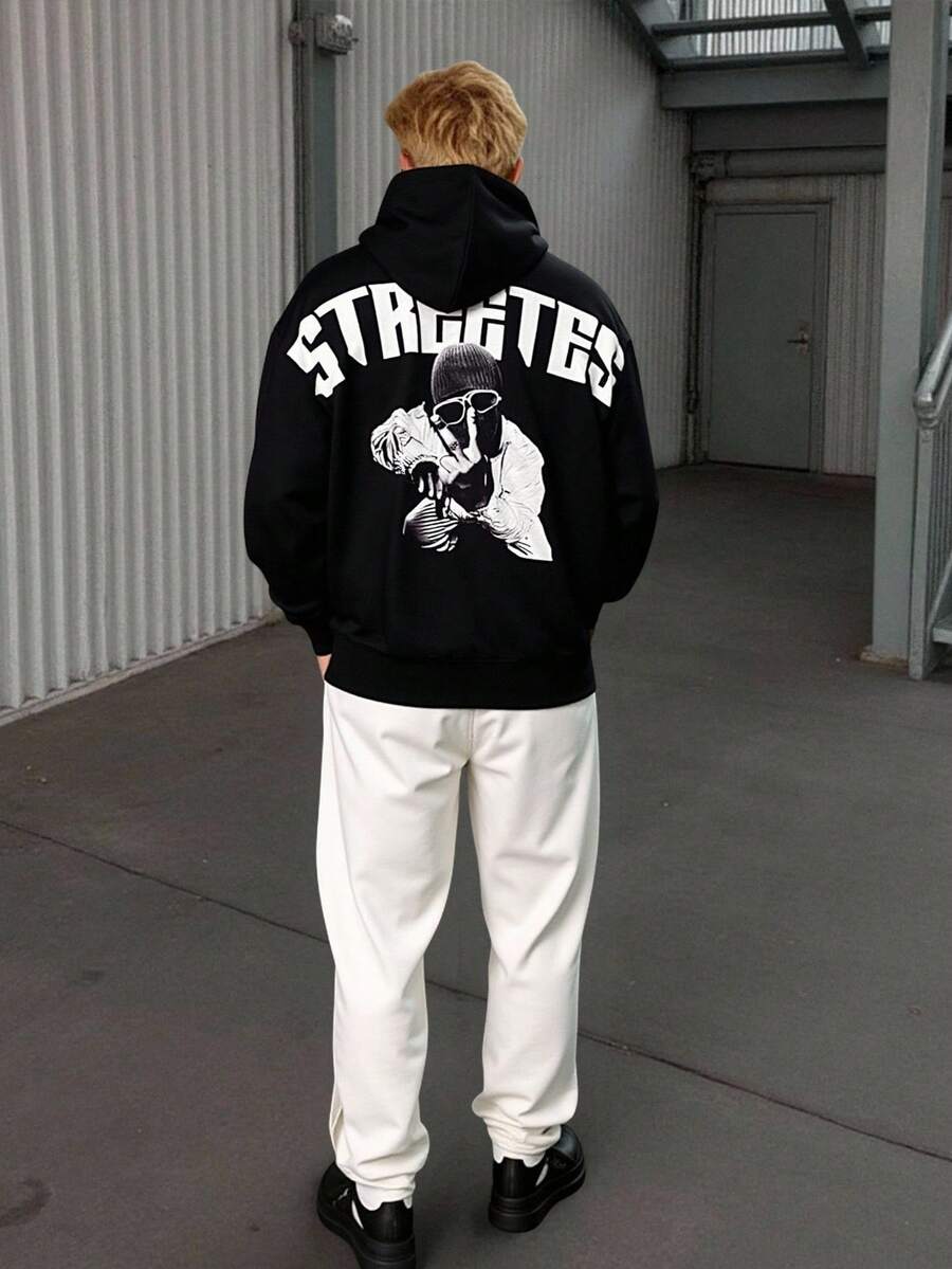 SHEIN 2 件套青少年男孩舒适宽松连帽衫,带肖像图案和白色运动裤,休闲运动服适合秋冬季场合,如郊游、聚会、学校 - 黑與白 - 查看 1