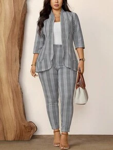 SHEIN PETITE CURVE 大码格子西装外套和裤子套装，女士商务休闲秋冬装 - 淺灰色 - 查看 4