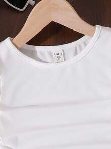 SHEIN Young Girl Fashionable Fitted Casual Round Neck Ruffle Flare Sleeve Long Sleeve T-Shirt, Suitable For School, Christmas, Halloween, Daily Wear, New Year Party, Autumn/Winter