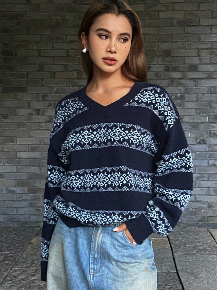 DAZY 宽松全印花提花V领长袖休闲复古针织毛衣女秋冬 - 藏蓝色 - 查看 1