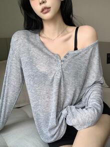 DAZY 女士夏季纯色纽扣装饰休闲长袖T恤，秋装 - 灰色 - 查看 3