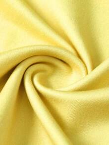 SpongeBob SquarePants | SHEIN 2pcs Tween Girl Cartoon Graphic Print Loose Fit Round Neck Short Sleeve Top And Shorts, Casual Summer Knit Flame Retardant Pajama Set