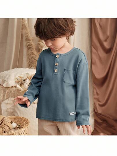 Loomiva 男童纯色柔软针织圆领长袖套头衫，纯棉童装，秋冬，格子童装，长袖童装，男童蓝色上衣，男童T恤，可爱休闲舒适，返校T恤，男童法式上衣，男童服装，男童基础款T恤，圆领长袖T恤，适合通勤，上学，日常休闲，外出，运动，秋冬