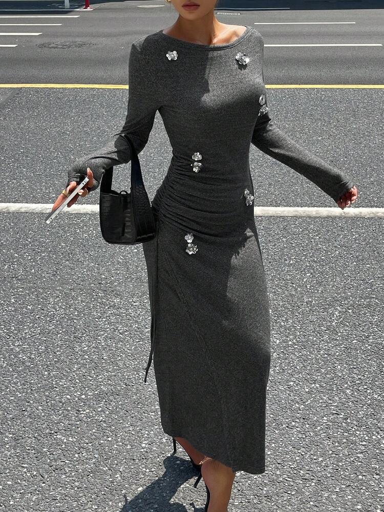 Women's Autumn Oblique Shoulder Pleated Floral Decor Mid-Length Dress Maxi Dress