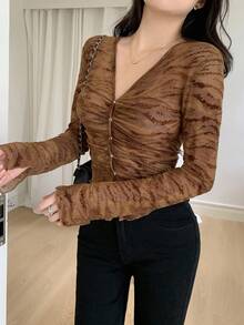 Feyla Women's Casual Urban Flocked Long Sleeve Single-Breasted Pleated Shirt Brown Ruched Top Brown Blouse Coffee Brown Top Brown Long Sleeve Top Dark Brown Top Autumn Women Long Sleeve Top Women's Winter Clothes - Coffee Brown - View 2