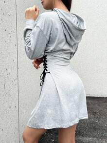 Chiquease 休闲时尚女士连帽卫衣连衣裙，收腰，侧系带，口袋，长袖，灰色，适合秋冬季外出和上学穿着 - 灰色 - 查看 2