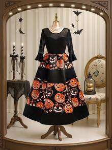 SHEIN Clasi Gaun Halloween Ukuran Besar - Hitam - View 1
