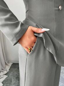 Elenzga 女士优雅翻领 V 领长袖独特设计腰带纽扣高端西装外套和直筒阔腿裤两件套西装，适合秋季上班通勤 - 淺灰色 - 查看 6