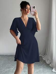 Elenzga 全新 V 领褶饰胸围荷叶边袖腰部收紧优雅女士迷你连衣裙，修身显瘦 - 藏蓝色 - 查看 4