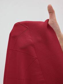 SHEIN BIZwear 春夏新款绿色 Polo 领菱形针织设计女士长袖套头毛衣，时尚优雅，适合都市通勤、日常穿着，浪漫的 90 年代复古风，也适合圣诞节、新年、情人节、派对、海滩、毕业典礼、时尚、节日、假日、婚礼宾客、早午餐、机场等多种场合。 - 紅色 - 查看 10