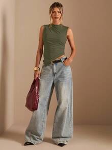 SHEIN BAE Camiseta sin mangas casual con cuello liso, plisada y dobladillo asimétrico para mujer - Verde militar - Ver 3