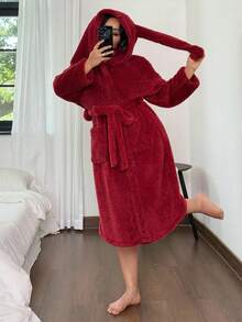 SHEIN 大码女式毛绒长款兔耳睡袍，宽松保暖睡衣，带腰带，可外穿，秋冬季，蓬松柔软 - 酒紅色 - 查看 5