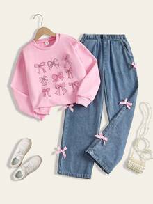 SHEIN 2 件套女童运动衫套装，时尚蝴蝶印花运动衫和水洗牛仔长裤 - 粉色 - 查看 3