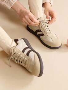 CUCCOO EASI 女士休闲舒适撞色运动鞋，适合日常穿着