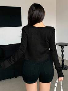 DAZY Bộ 2 áo thun dài tay cổ tròn màu trơn cho nữ - màu đen - Xem 3