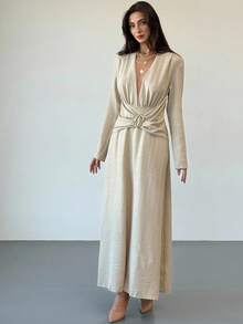 Aloruh Vestido de mujer de unicolor, de cuello en V profundo, de manga larga, con fruncido en la cintura y decoración metálica, de moda sexy y de largo medio - Caqui - Ver 1