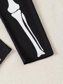 SHEIN Playful Pals Young Boy Halloween Glow-In-The-Dark Print Jumpsuit - White - View 5