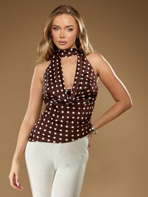 MISSGUIDED Top de cuello halter de satén con lunares, escote en V profundo y detalle de lazo en la espalda para ocasiones de festival