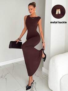 Siren Gaze Vestido maxi de sirena sin mangas de color marrón chocolate, vestido elegante, elegante y formal con decoración de metal plisado, adecuado para fiestas, bodas, salidas, trabajo y uso diario, otoño-invierno 2025, también genial para Halloween, Día Nacional de Arabia Saudita, estilo vestido de dinero antiguo - Café integral - Ver 6