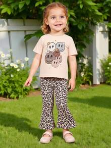 Young Girl Casual Pencil Print Round Neck Short Sleeve T-Shirt And Flare Pants Set, Summer New Arrival. Cute Face Graphic Tee, Retro Leopard Print Flare Pants, Versatile For Daily Wear And Parties - Apricot - View 4