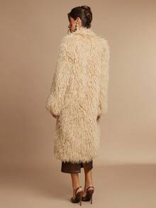 Silquee High-End Series New Autumn And Winter Fashion Fluffy Brown Fur Long Curly Mid-Length Coat, Elegant Women's Furry Parka, Women's Fashion Street Style Slanted Pocket Collar Metal Button Front Faux Fur Jacket, Winter Fur Coat With Lining