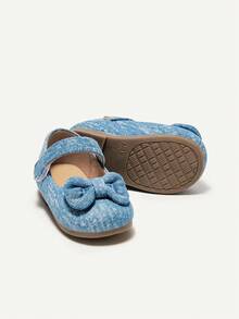Cozy Pixies 女孩蓝色蝴蝶结公主平底鞋，时尚百搭软底舒适鞋 - 藍色 - 查看 4