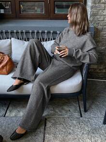 DAZY Women Solid Color Loose Crew Neck Long Sleeve Sweater And Straight Leg Pants Casual Street Wear Suit, Autumn/Winter