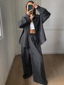 Livesso Bộ 2 món áo len cardigan kẻ sọc công sở rộng rãi, thoải mái cho nữ và quần ống rộng, phù hợp cho mùa thu đông - màu đen - Xem 1