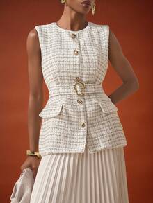 Zivah 2025年秋冬新款，日常约会，通勤，商务淑女，优雅邮轮，派对，简约网红爆款，生日派对，高端派对，圆领，无袖，不对称金属扣装饰腰带，金属不对称扣粗花呢背心外套 - 白色 - 查看 1